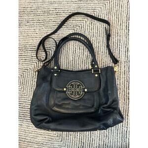 Tory Burch Amanda Hobo Bag Black Pebbled Leather Gold Hardware Shoulder Tote